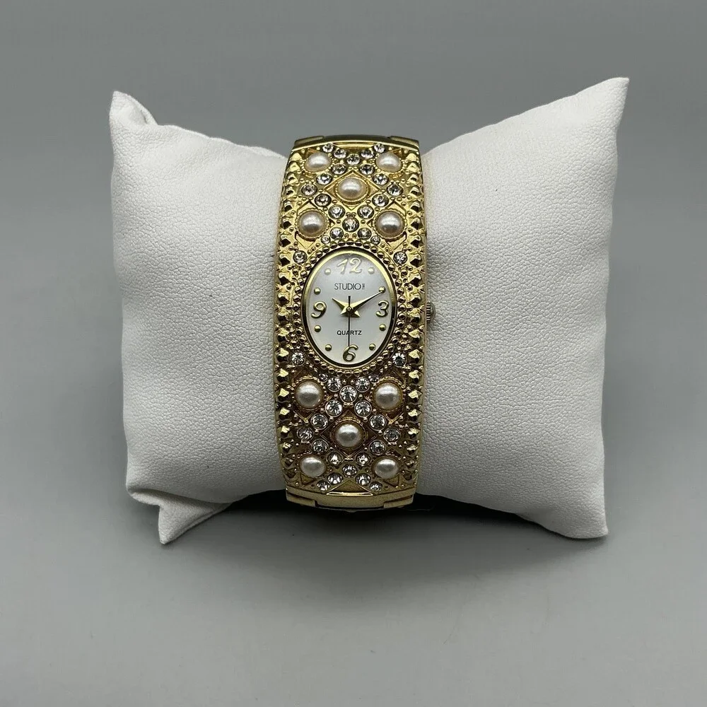Studio Time Womens Watch 23mm White Dial Gold Tone Faux Pearls New Battery